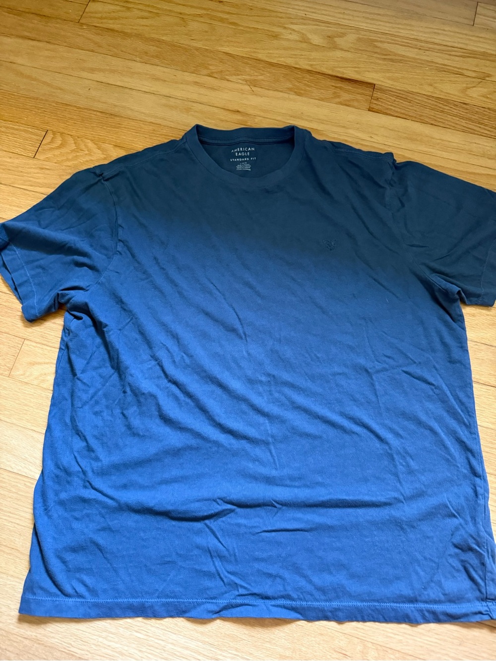 American Eagle Outfitters Short Sleeve Crew Tee in Deep Blue